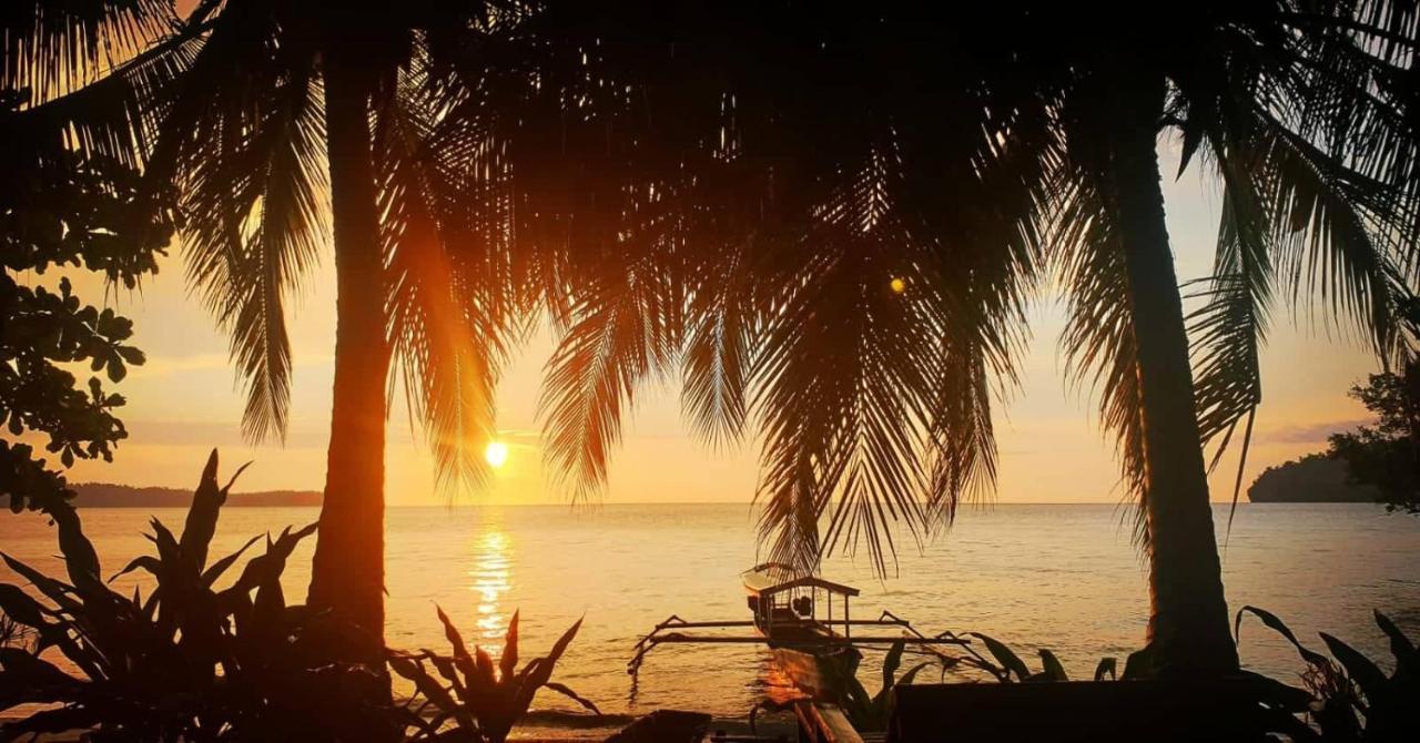 Sunset Beach Batudaka 외부 사진